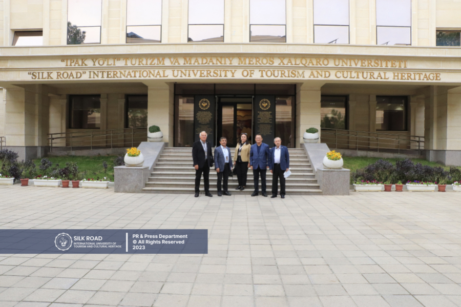 Scientists headed by Turkish professor Hayrettin Ivgin visited our university