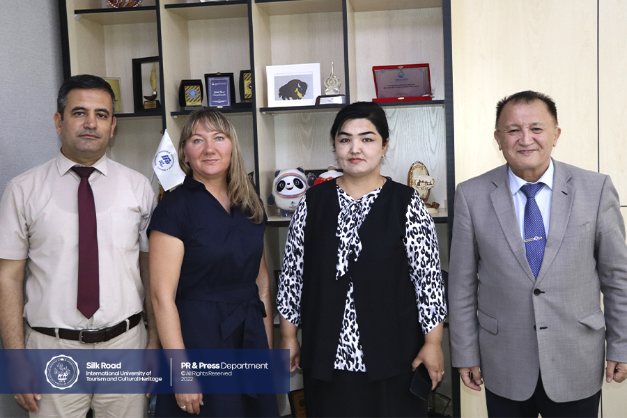 The First Vice-Rector J. Eltazarov met with the Director of the Research Institute of Turkic Studies Bulent Bayram